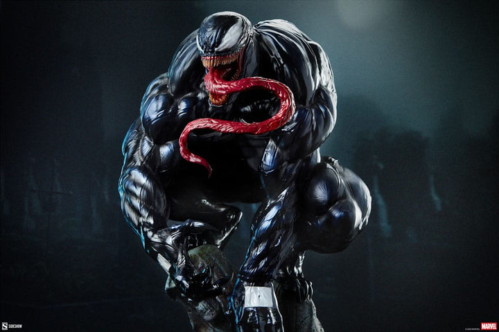 Sideshow Marvel Premium Format Venom Statue