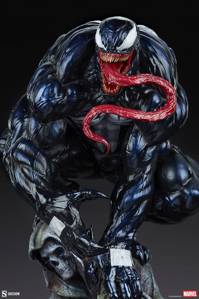 Sideshow Marvel Premium Format Venom Statue
