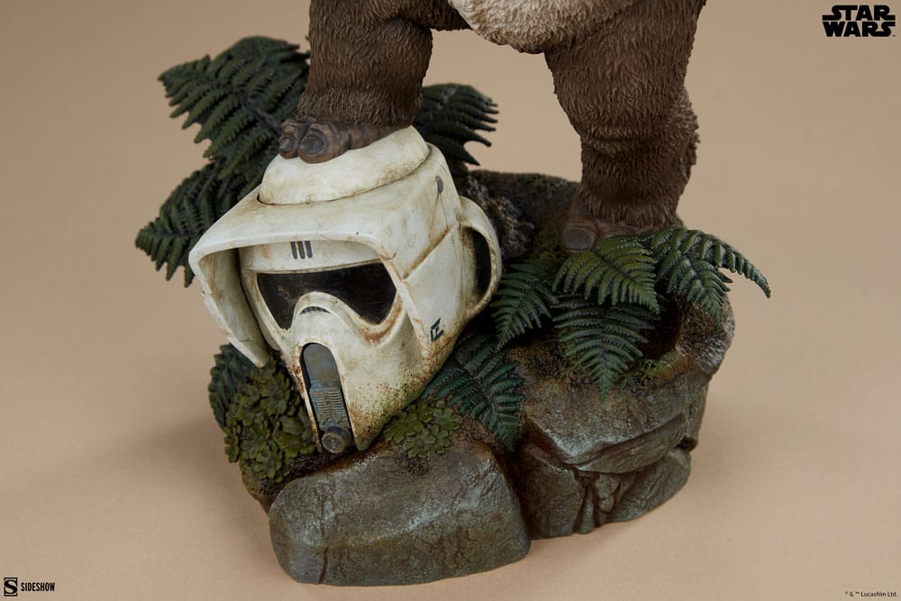 Sideshow Star Wars: Return of the Jedi Premium Format Wicket Statue