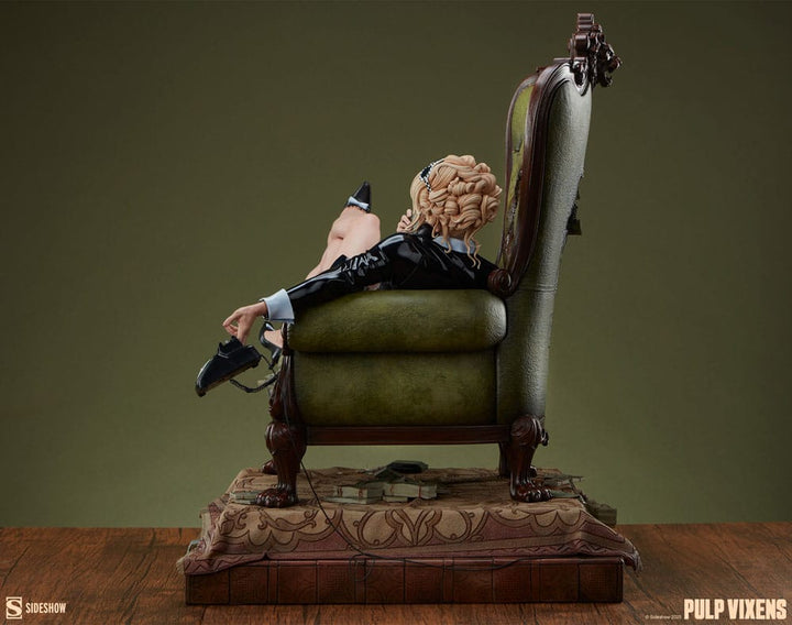 Sideshow Pulp Vixens: Killer Return Premium Format Statue