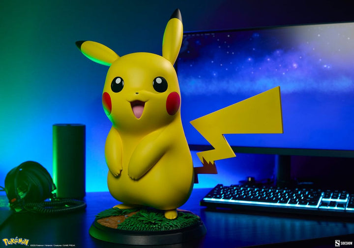Sideshow Pokemon Pikachu Life-Sized Figure