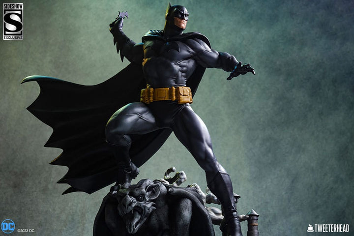 DC Comics Batman (Black and Gray) 1/4 Scale Limited Edition Maquette