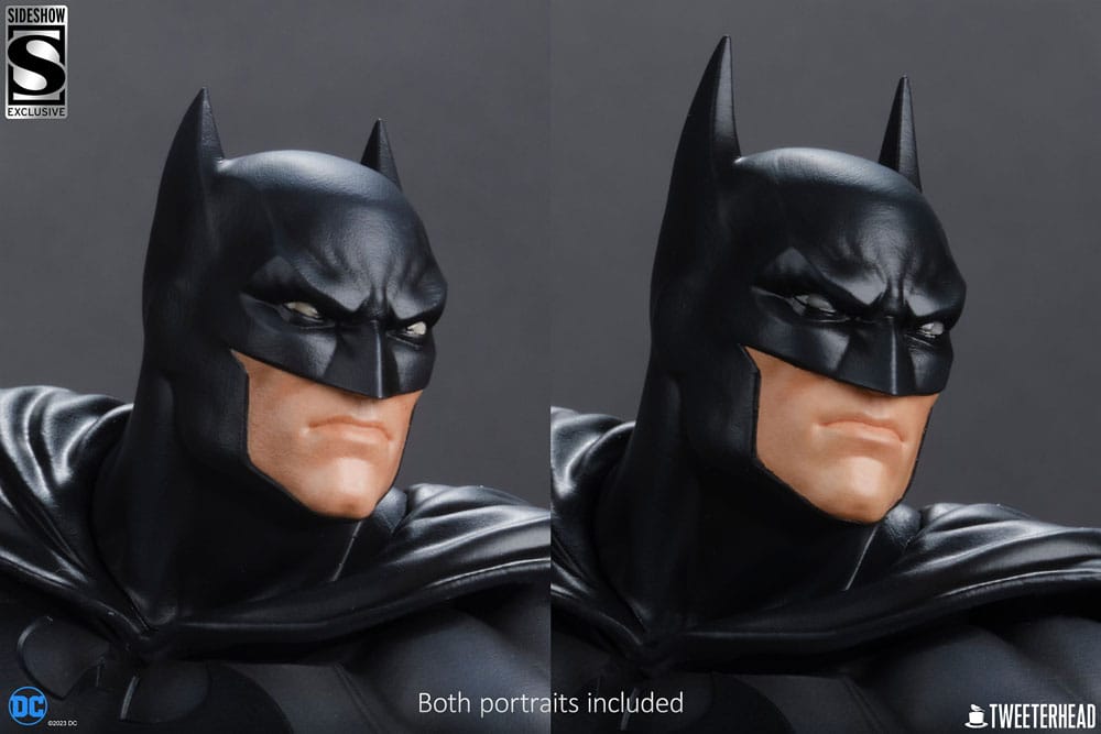 DC Comics Batman (Black and Gray) 1/4 Scale Limited Edition Maquette