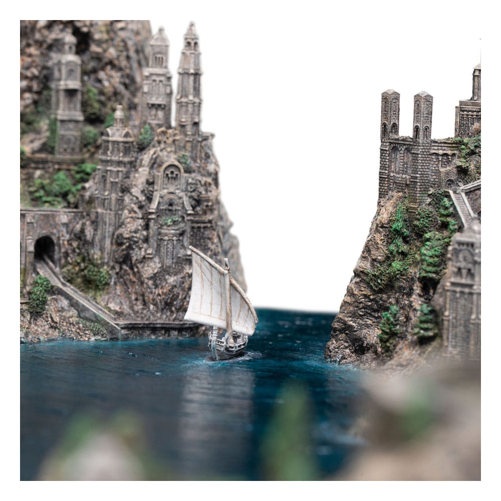 The Lord of the Rings: The Return of the King Grey Havens Limited Edition Environment Statue