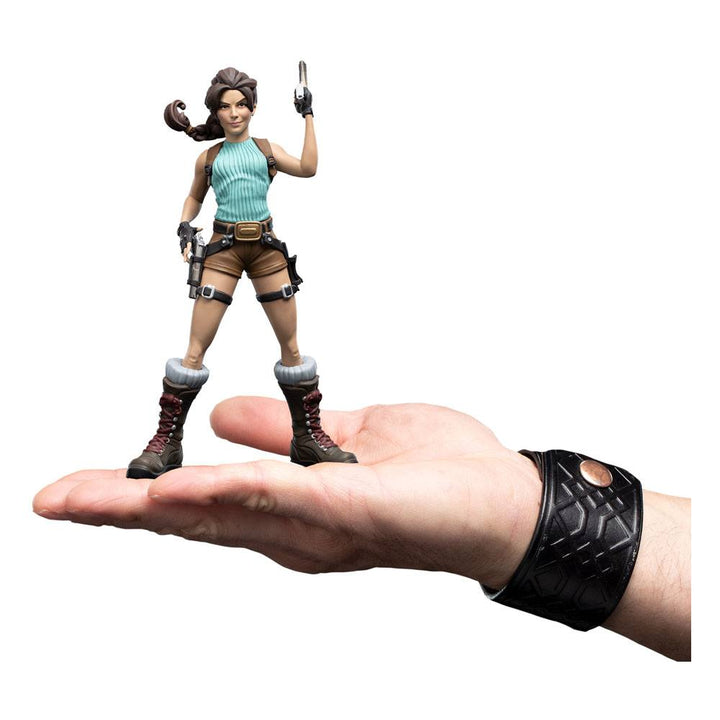 Weta Workshop Tomb Raider Mini Epics Lara Croft