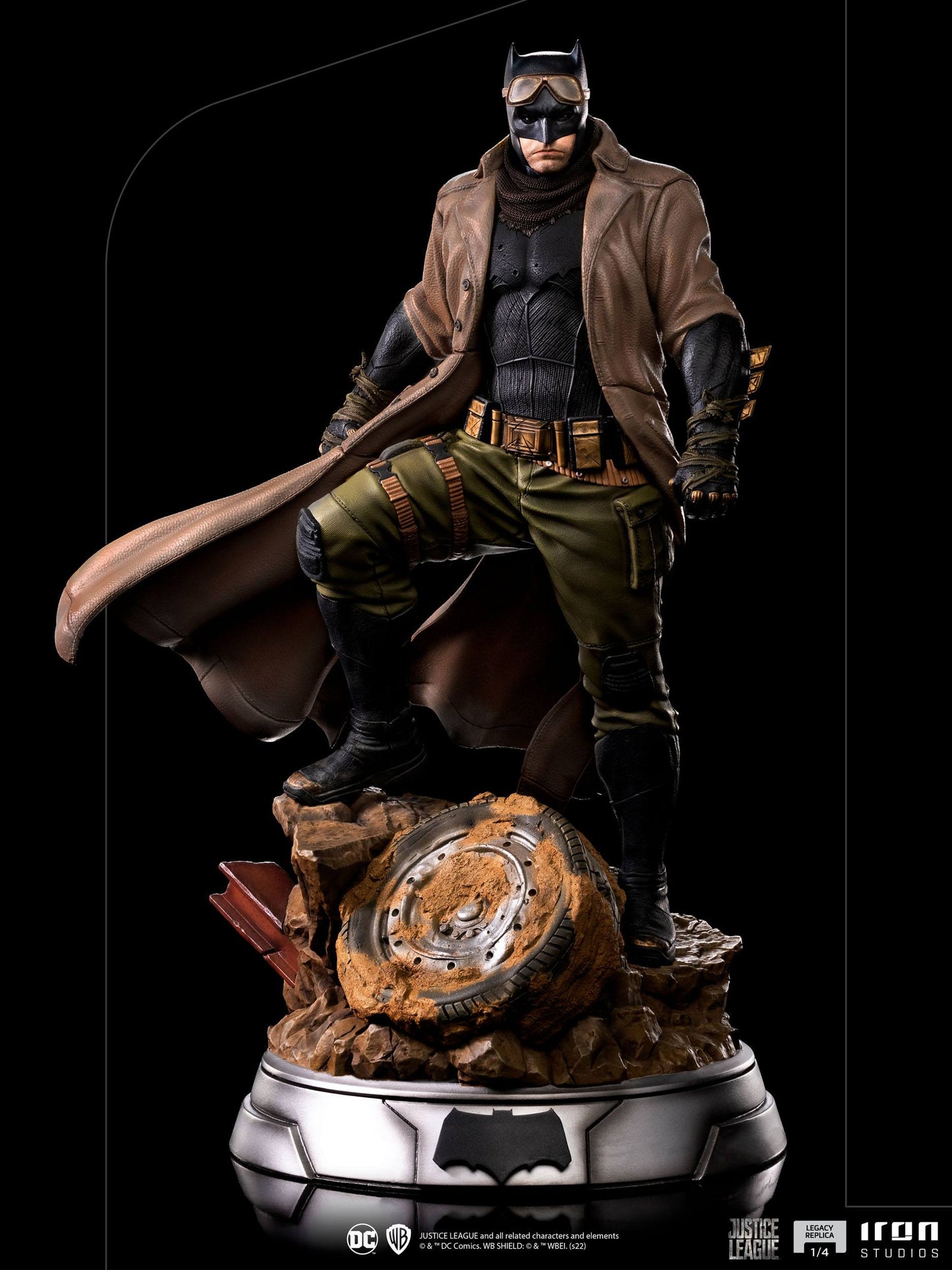Iron Studios DC Zack Snyder's Justice League Art Scale 1:10 Knightmare Batman, Infinity Collectables 