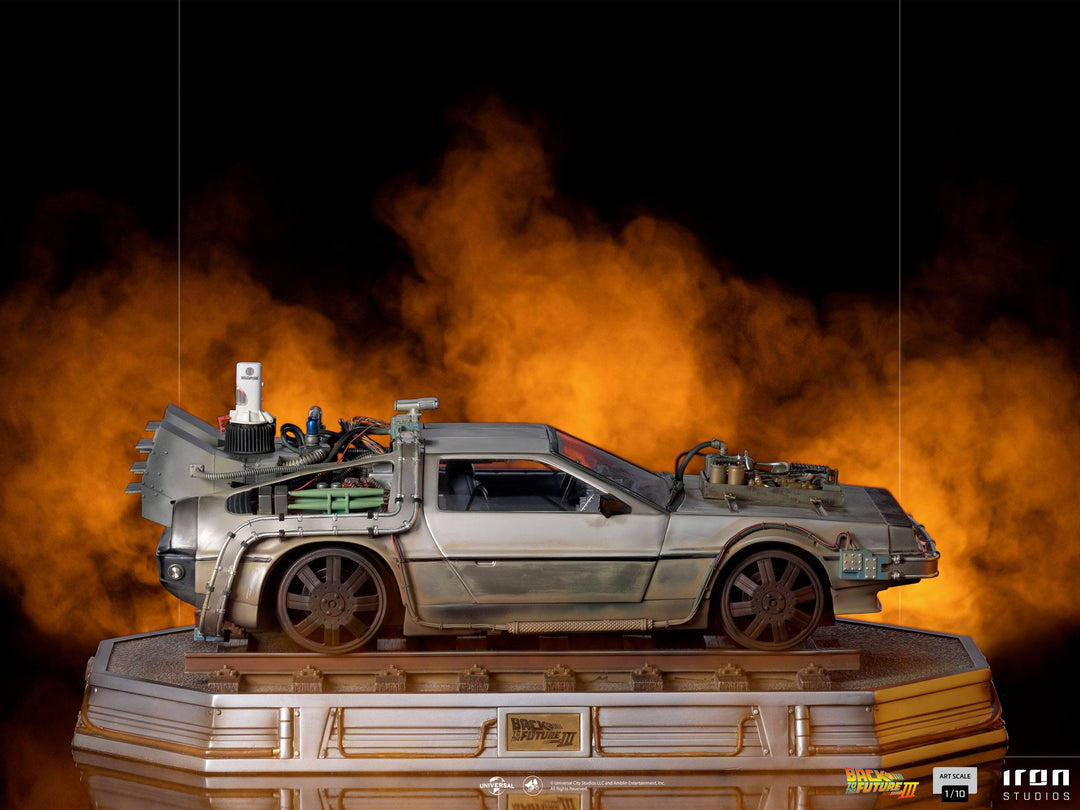 Iron Studios Back to the Future III Art Scale Statue 1-10 DeLorean