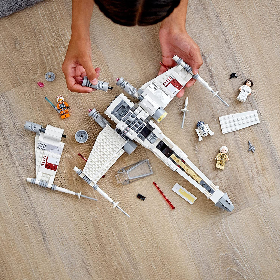 LEGO 75301 Star Wars Luke Skywalker's X-Wing Fighter Set