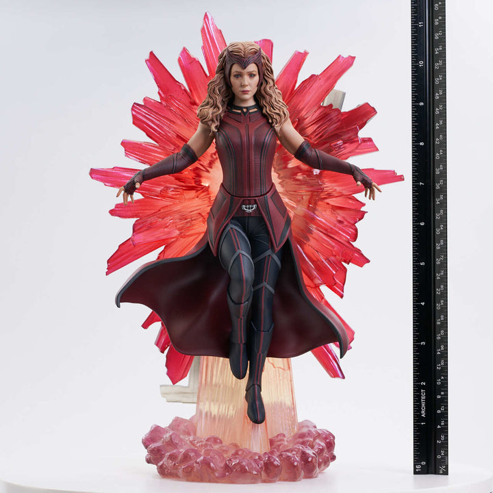 Marvel WandaVision - Scarlet Witch Diamond Select Gallery Diorama