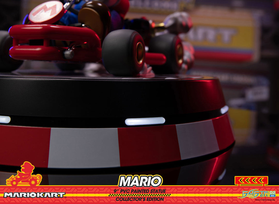 Mario Kart Super Mario (Collector's Edition) Statue