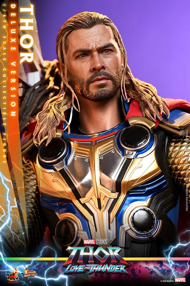Hot Toys 1:6 Scale Marvel Thor: Love and Thunder - Thor (Deluxe Version)