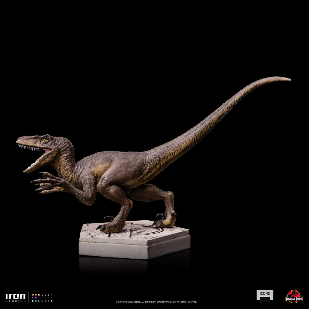 Iron Studios Jurassic World Icons Statue - Velociraptor (A)