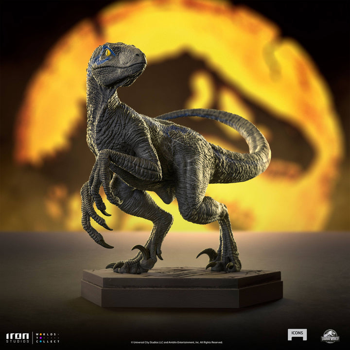 Iron Studios Jurassic Park Icons Velociraptor Blue (B) Statue