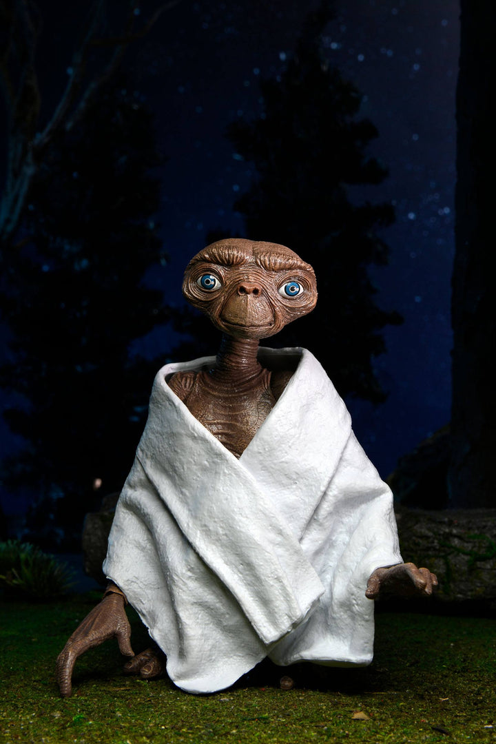 NECA E.T. The Extra-Terrestrial 40th Anniversary Ultimate E.T. 7" Scale Action Figure